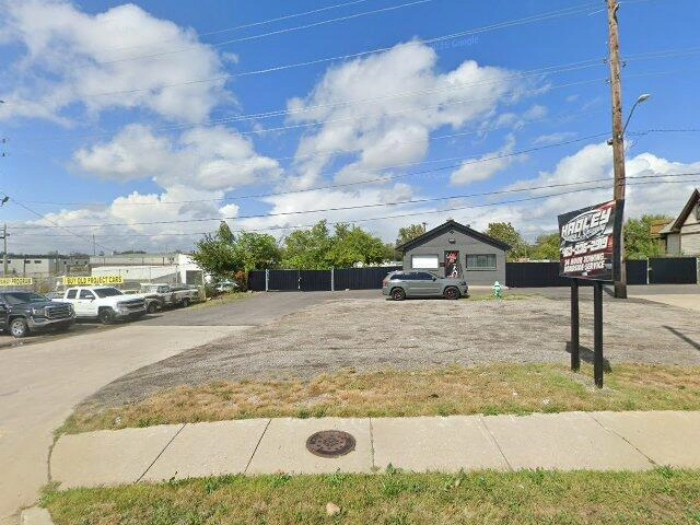 House image located at Bay City, MI 48706