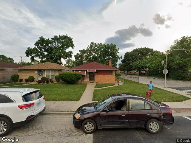 House image located at Chicago, IL 60620