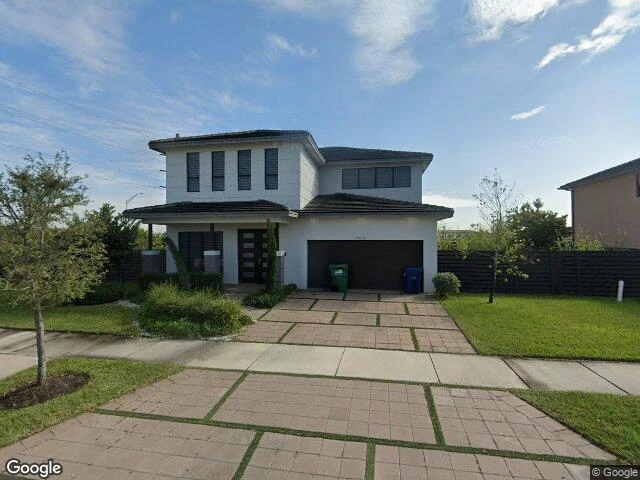 House image located at Miami, FL 33196