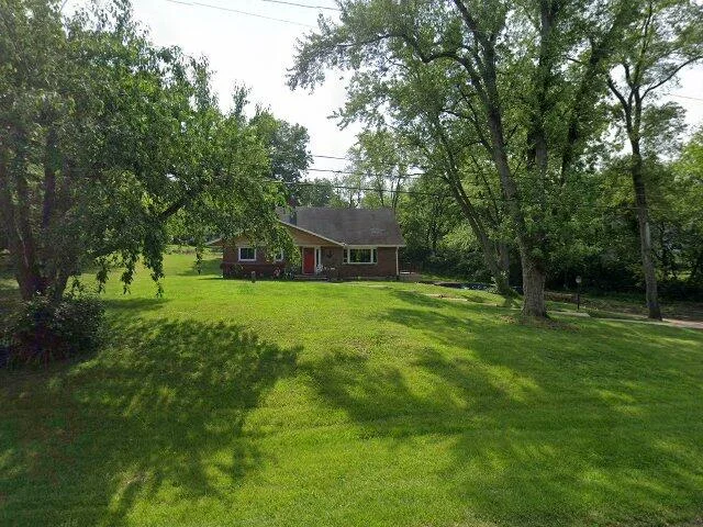 House image located at Saint Charles, IL 60174