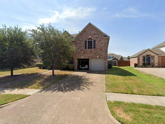 House image located at Desoto, TX 75115