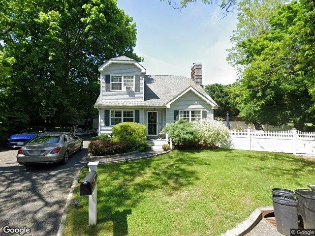 House image located at Smithtown, NY 11787