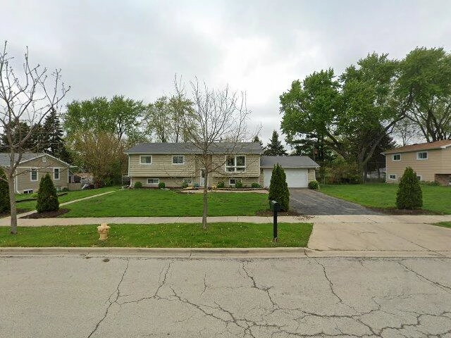 House image located at West Chicago, IL 60185