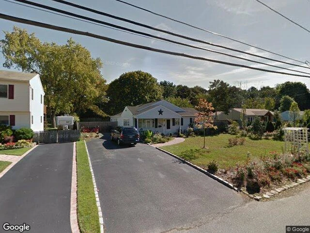 House image located at Bay Shore, NY 11706