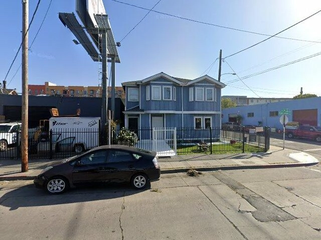 House image located at Oakland, CA 94601