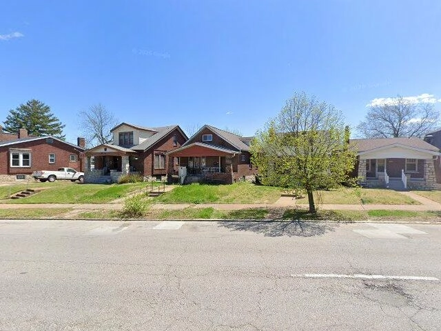 House image located at Saint Louis, MO 63109