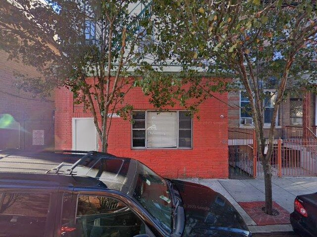 House image located at Union City, NJ 07087