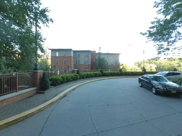 House image located at Fort Lee, NJ 07024