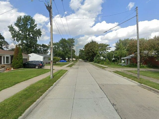 House image located at La Salle, MI 48145