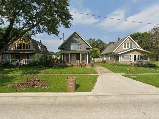 House image located at West Des Moines, IA 50265