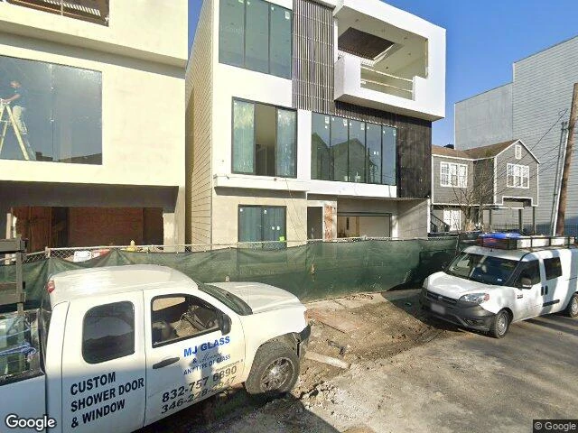 House image located at Houston, TX 77004