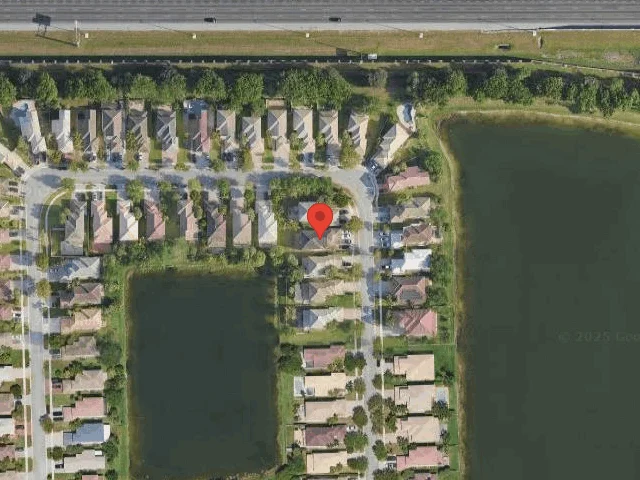 House image located at Hollywood, FL 33027