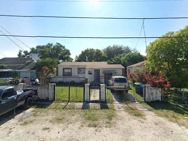 House image located at Miami, FL 33138