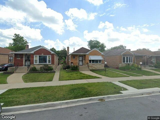 House image located at Chicago, IL 60617