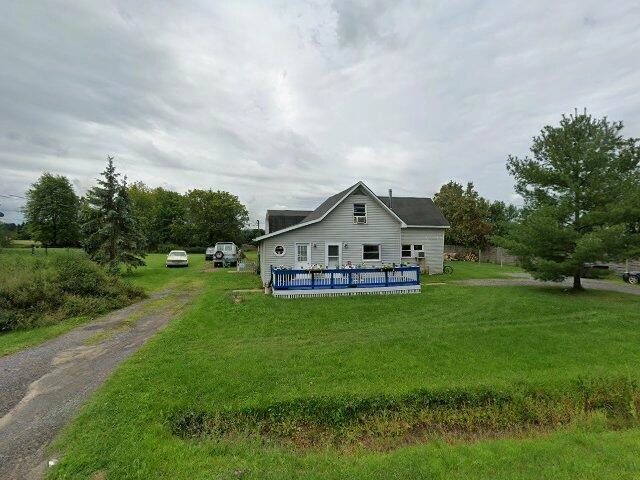 House image located at Oneida, NY 13421