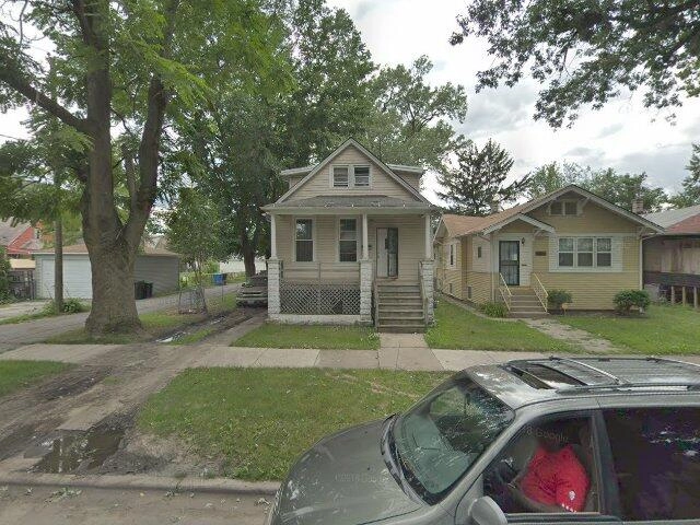 House image located at Chicago, IL 60628