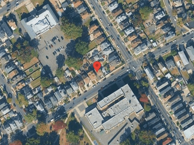House image located at Newark, NY 14513
