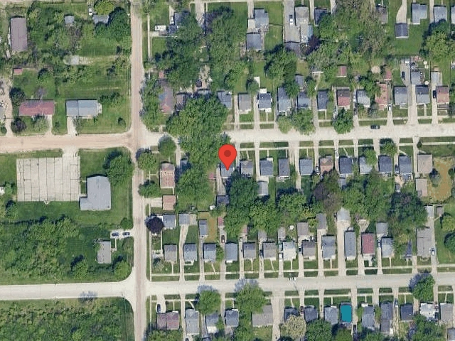 House image located at Flint, MI 48532