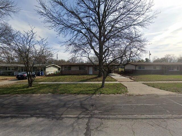 House image located at Florissant, MO 63033