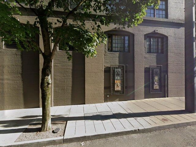 House image located at Portland, OR 97209