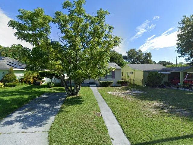 House image located at Saint Petersburg, FL 33711
