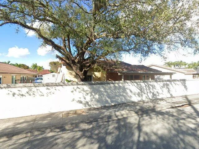 House image located at Miami, FL 33173