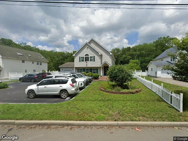 House image located at Islip, NY 11751