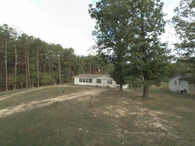 House image located at Trenton, GA 30752