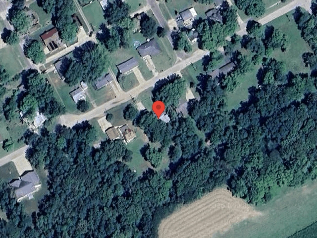 House image located at Henry, IL 61537