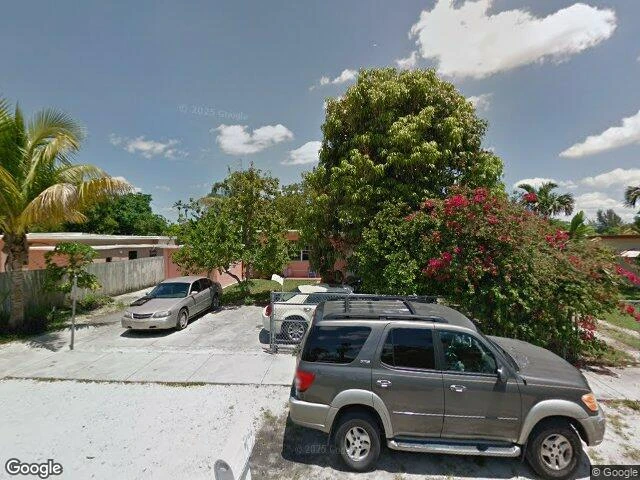 House image located at Miami, FL 33168