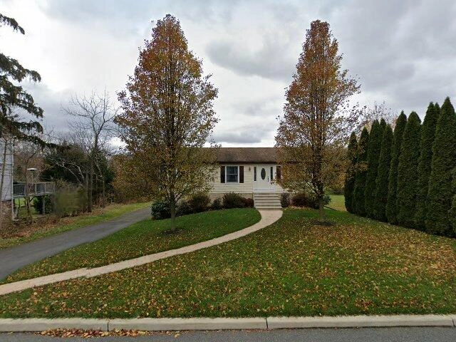 House image located at Hampton, NJ 08827