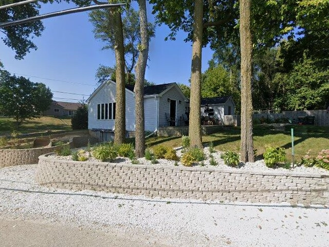House image located at Antioch, IL 60002