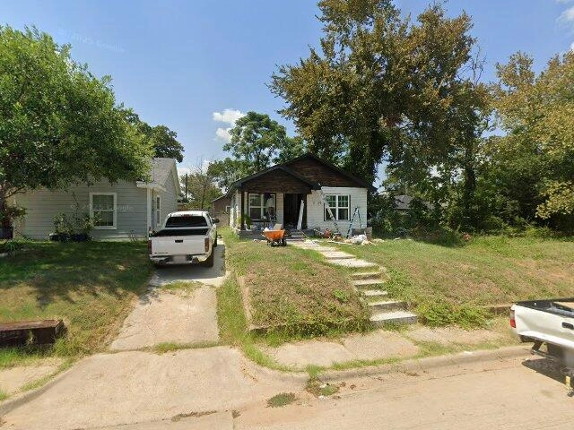 House image located at Dallas, TX 75215