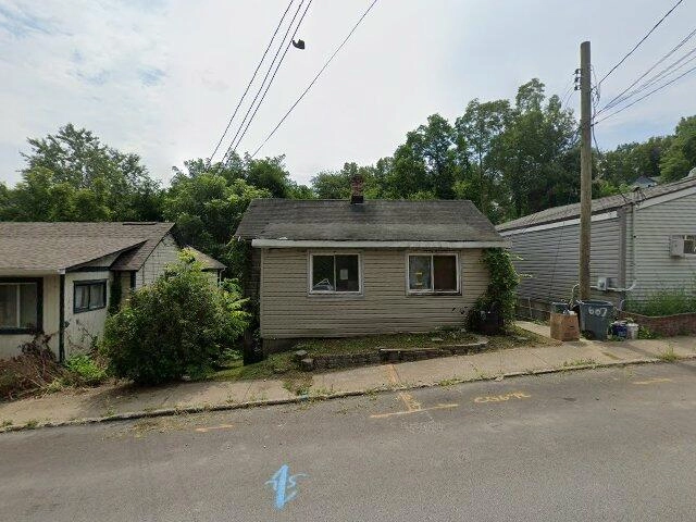 House image located at Canonsburg, PA 15317