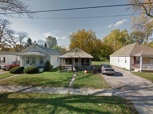 House image located at Saginaw, MI 48602