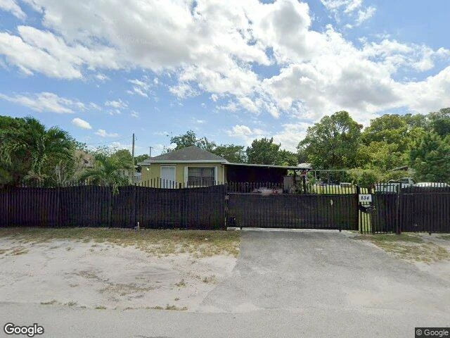 House image located at Miami, FL 33168