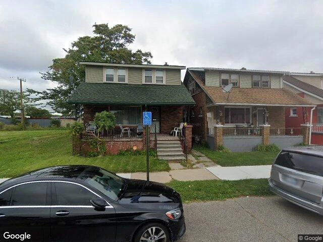 House image located at Detroit, MI 48217