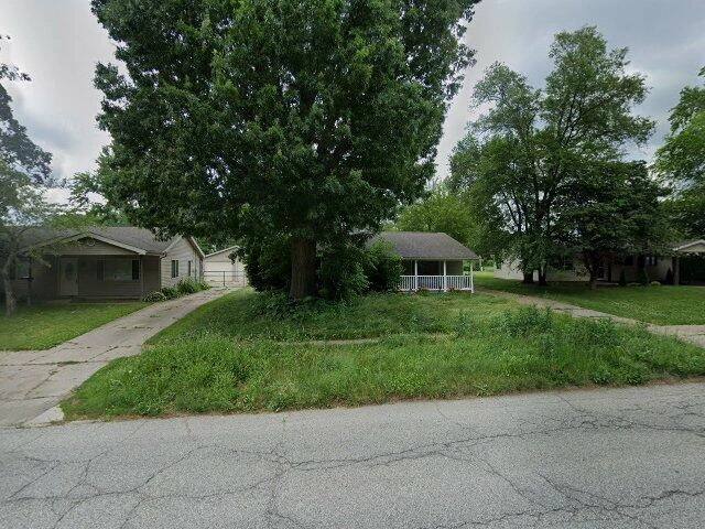 House image located at South Bend, IN 46614