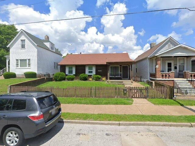 House image located at Saint Louis, MO 63110