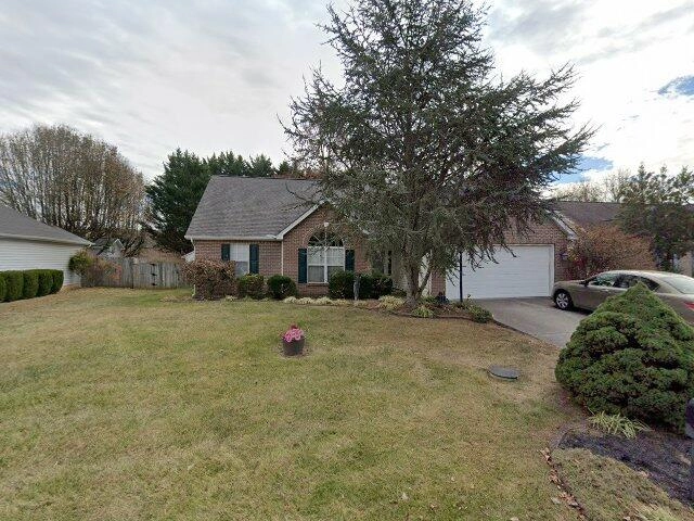 House image located at Knoxville, TN 37918