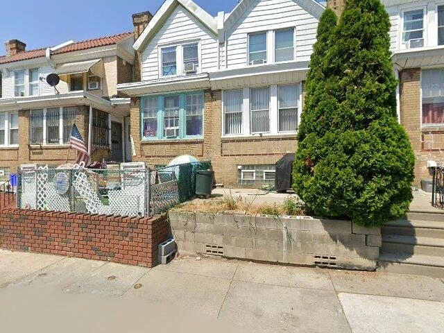 House image located at Philadelphia, PA 19124