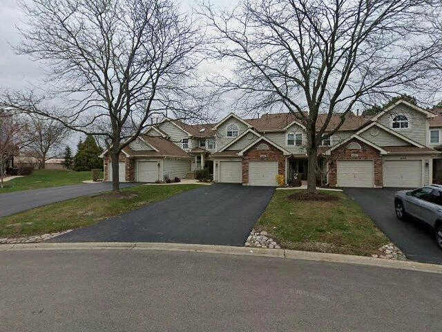 House image located at Carol Stream, IL 60188