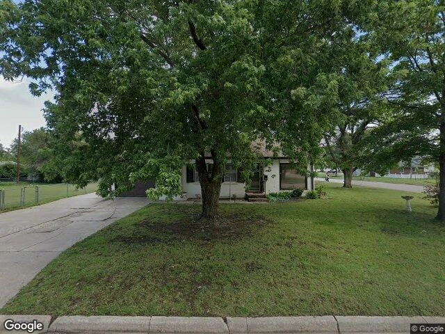 House image located at Hutchinson, KS 67502
