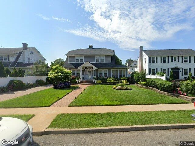 House image located at Freeport, NY 11520