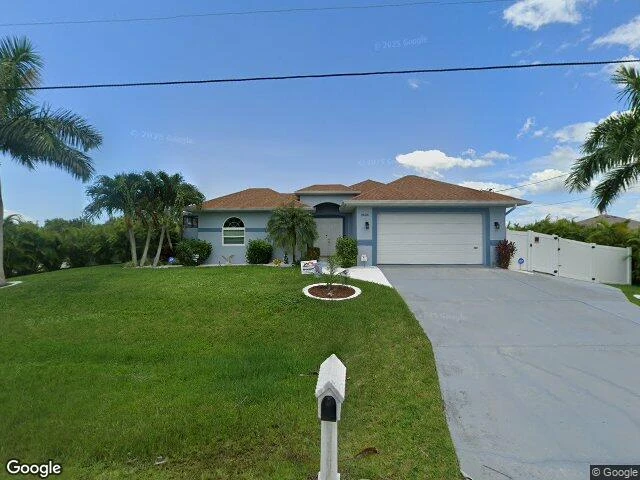 House image located at Cape Coral, FL 33993