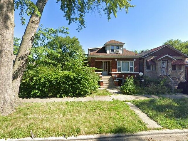 House image located at Chicago, IL 60643
