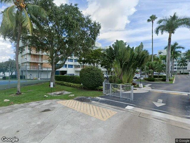 House image located at North Miami Beach, FL 33160