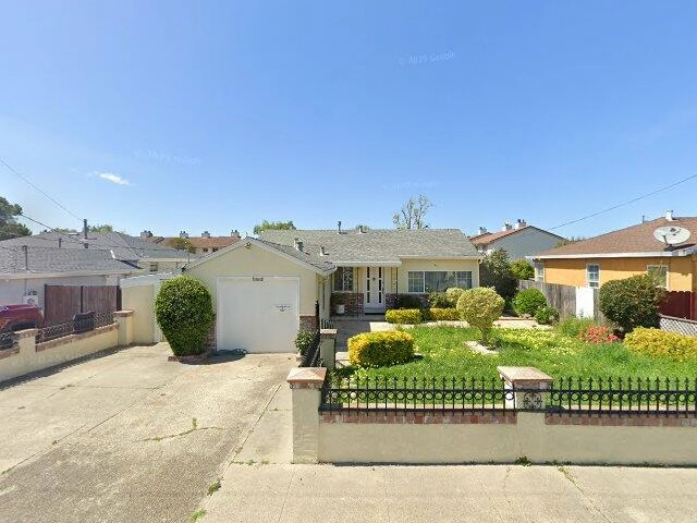 House image located at San Pablo, CA 94806