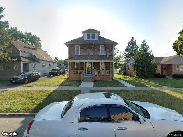 House image located at North Chicago, IL 60064