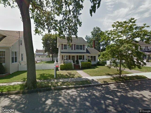 House image located at Lynbrook, NY 11563